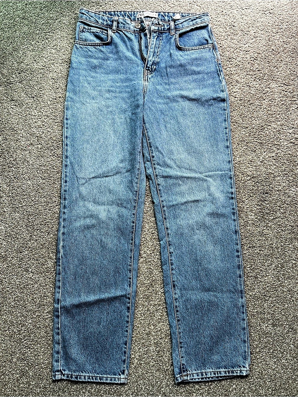 Zara Straight Leg Jeans in Blue Waist 10